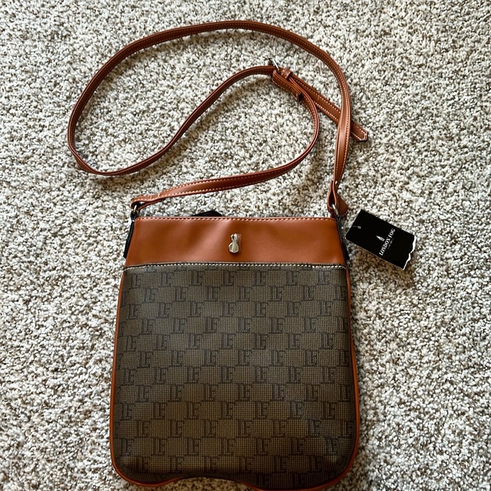NWT LONDON FOG CROSSBODY